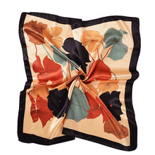 Load image into Gallery viewer, Diva Bed Scarf