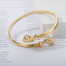 Load image into Gallery viewer, Royalty Bangle